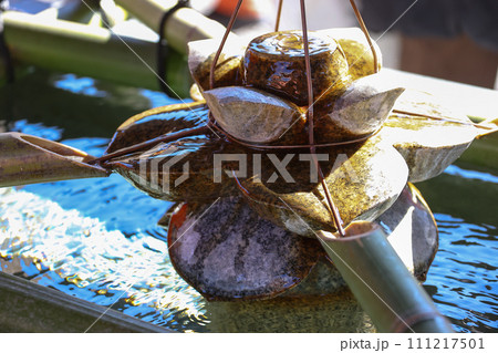 神社『手水舎』様子 神社『手水舎』様子 111217501