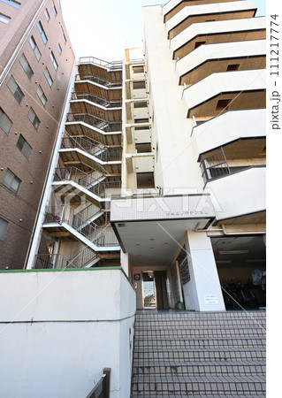 マンションの非常階段 中古マンション マンションの非常階段 中古マンション 111217774