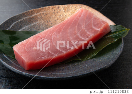 キハダマグロの刺身 キハダマグロの刺身 111219838