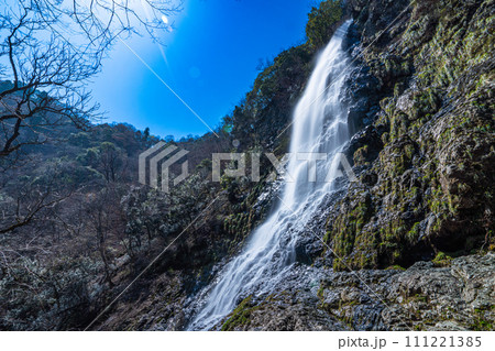 【日本の滝百選】天滝 春の風景1 兵庫県養父市 【日本の滝百選】天滝 春の風景1 兵庫県養父市 111221385