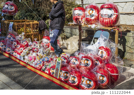 東京都・日野市 高幡不動尊金剛寺 二月三日節分会 だるま市 東京都・日野市 高幡不動尊金剛寺 二月三日節分会 だるま市 111222044