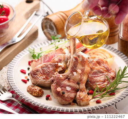 ラムチョップ 111222467