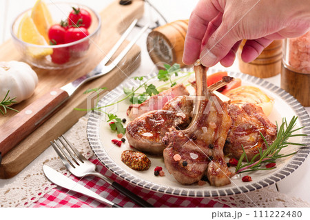 ラムチョップ 111222480