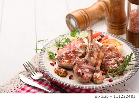 ラムチョップ 111222483