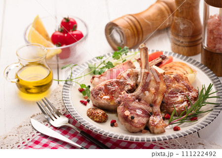 ラムチョップ 111222492