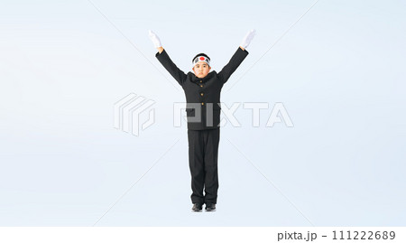 エールを送る学ランを着た応援団 111222689