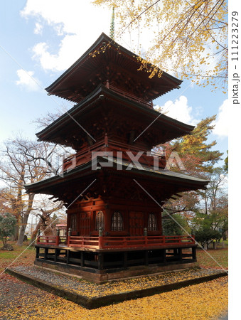 神社建築三重塔 111223279