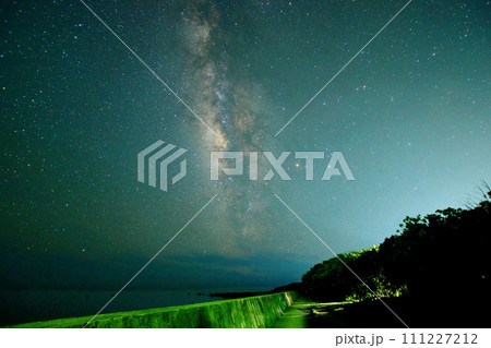 沖縄の満天の星空 沖縄の満天の星空 111227212