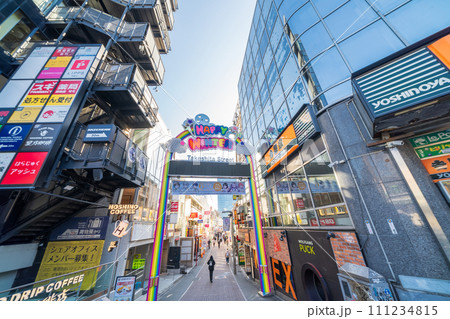 「東京都」原宿竹下通りの風景 111234815