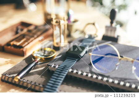 コンセプチュアルなイメージフォト 111239215