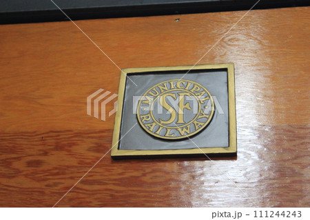 冬のサンフランシスコおすすめスポット、ユニオンスクエア クリスマスツリー、ケーブルカー、博物館 111244243