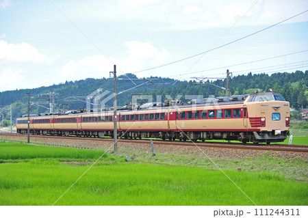 北陸本線 牛ノ谷ー大聖寺 JR西日本 485系 A06編成(京都) 雷鳥 北陸本線 牛ノ谷ー大聖寺 JR西日本 485系 A06編成(京都) 雷鳥 111244311