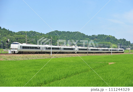 北陸本線 大聖寺ー牛ノ谷 JR西日本 683系 S26+S10編成(金沢) しらさぎ 北陸本線 大聖寺ー牛ノ谷 JR西日本 683系 S26+S10編成(金沢) しらさぎ 111244329