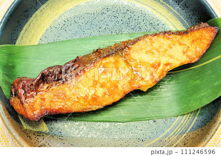 銀ひらすの照り焼き 111246596