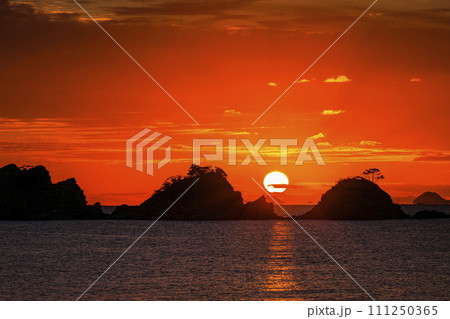 吉見の夕日 111250365