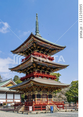 千葉県　成田山新勝寺　三重塔 111250995
