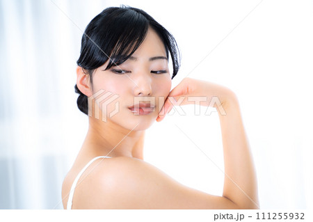 美しい日本人女性 111255932