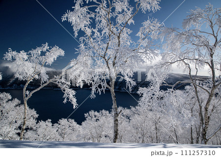 霧氷は美しい摩周湖 111257310
