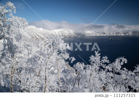 霧氷は美しい摩周湖 霧氷は美しい摩周湖 111257315
