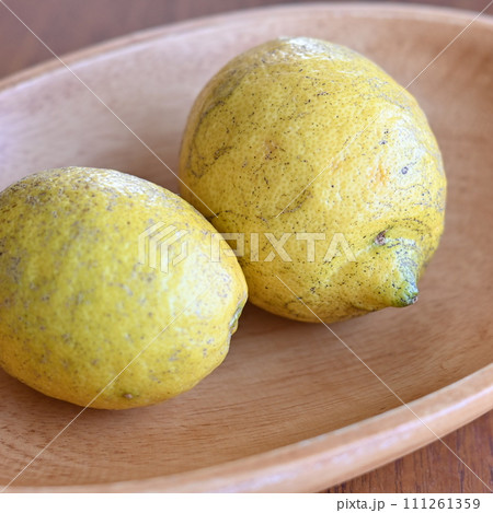 無農薬のレモン 無農薬のレモン 111261359