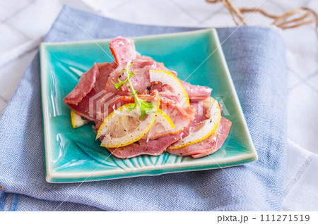 タン塩レモン 111271519