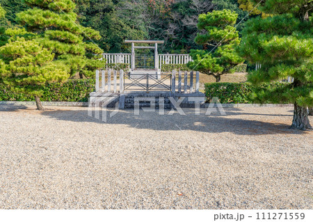奈良県天理市 第十二代景行天皇 山辺道上陵 奈良県天理市 第十二代景行天皇 山辺道上陵 111271559