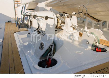 Mooring gear on yacht 111275617