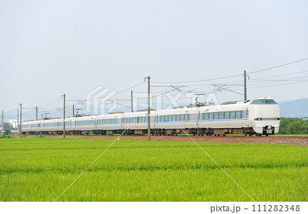 北陸本線　石動ー福岡　JR西日本　683系　T47編成（金沢）　サンダーバード 111282348