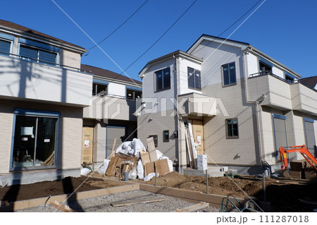 建築中の住宅 111287018