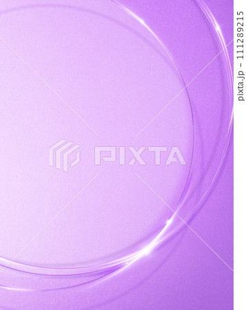シンプルな紫色のフレーム 111289215