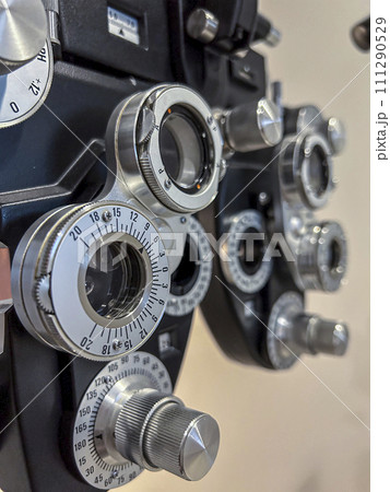 Phoropter or ophthalmoscope equipment macro. 111290529
