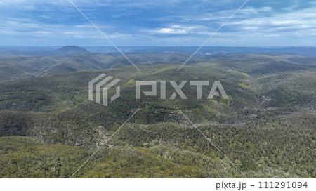 Aerial photograph of a large valley near Mount Wilson in the Blue Mountains in Australia 111291094