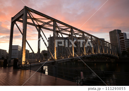 天王洲ふれあい橋夕景 天王洲ふれあい橋夕景 111293055