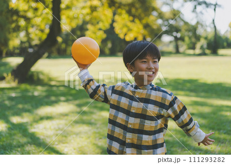7 years old 111293282