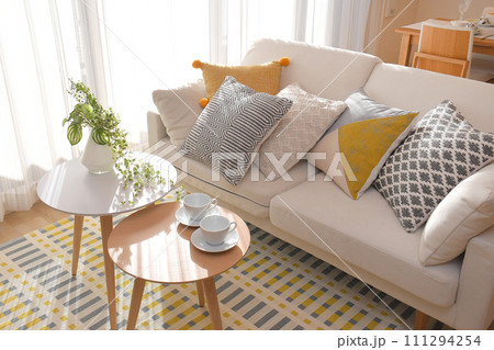 住宅 インテリア リビングルーム イメージ 住宅 インテリア リビングルーム イメージ 111294254