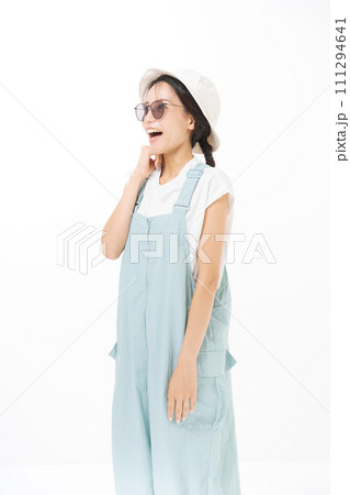 サングラスをかけた女性 サングラスをかけた女性 111294641