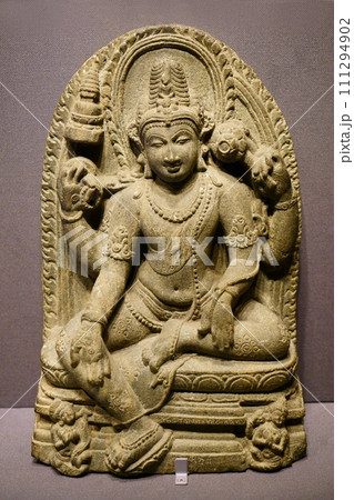 6209　菩薩坐像 111294902