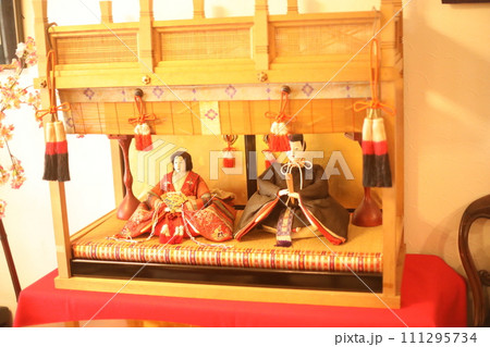 お雛飾り お雛飾り 111295734
