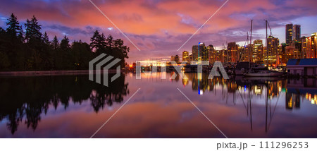 Coal Harbour, Downtown Vancouver Cityscape at Sunrise Coal Harbour, Downtown Vancouver Cityscape at Sunrise 111296253
