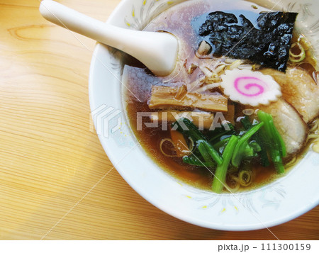 醤油ラーメン 醤油ラーメン 111300159