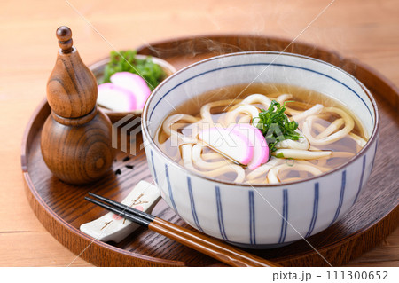 かけうどん　（ 素うどん ） 111300652