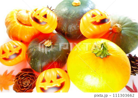 ハロウィン　ハロウィーン　Halloween　かぼちゃ　パンプキン　ジャック・オー・ランタン 111303662