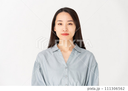 若い女性　ビューティー 111306562