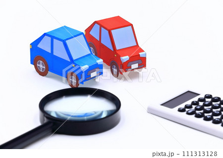 自動車の査定・見積のイメージ 自動車の査定・見積のイメージ 111313128