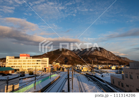 中之条駅　冬の夕暮れ 111314206