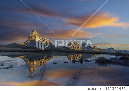 Giau Pass (Passo Giau), Dolomites Alps, South Tyrol, Italy Giau Pass (Passo Giau), Dolomites Alps, South Tyrol, Italy 111321472