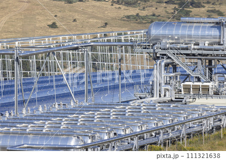 Fresnel-type thermodynamic concentration solar power plant in Llo, France 111321638