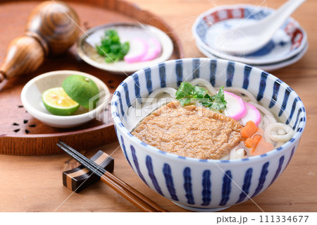 きつねうどん きつねうどん 111334677