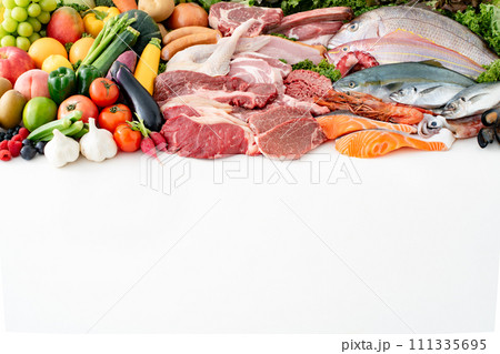 肉 魚 野菜 果物 集合 白バック 肉 魚 野菜 果物 集合 白バック 111335695