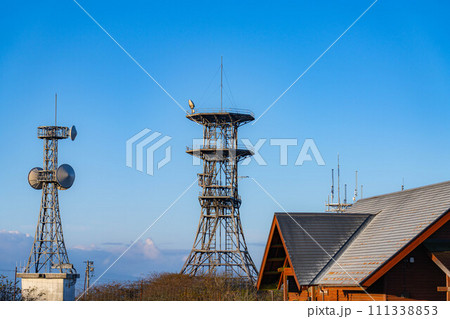 高ボッチ高原にある鉄塔【長野県】 高ボッチ高原にある鉄塔【長野県】 111338853